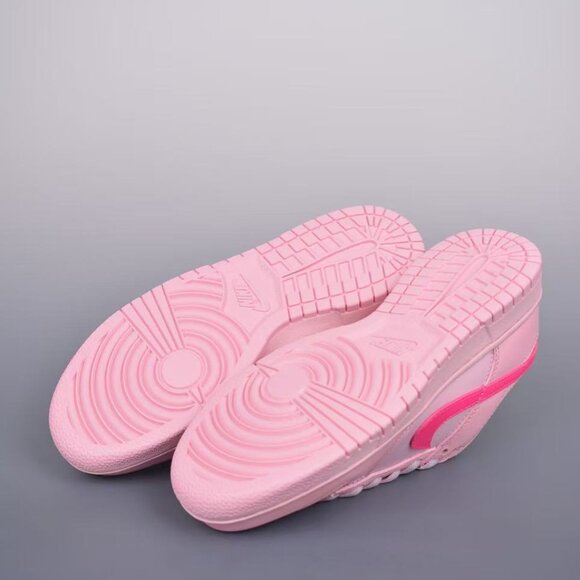 Nike dunk low Triple pink Women's - Picture 4 of 9